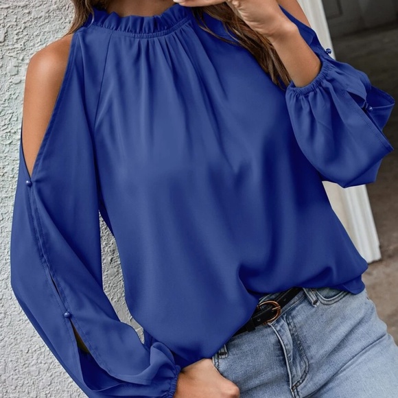 Boho Mock Neck Cold Shoulder Blouse - Picture 5 of 12